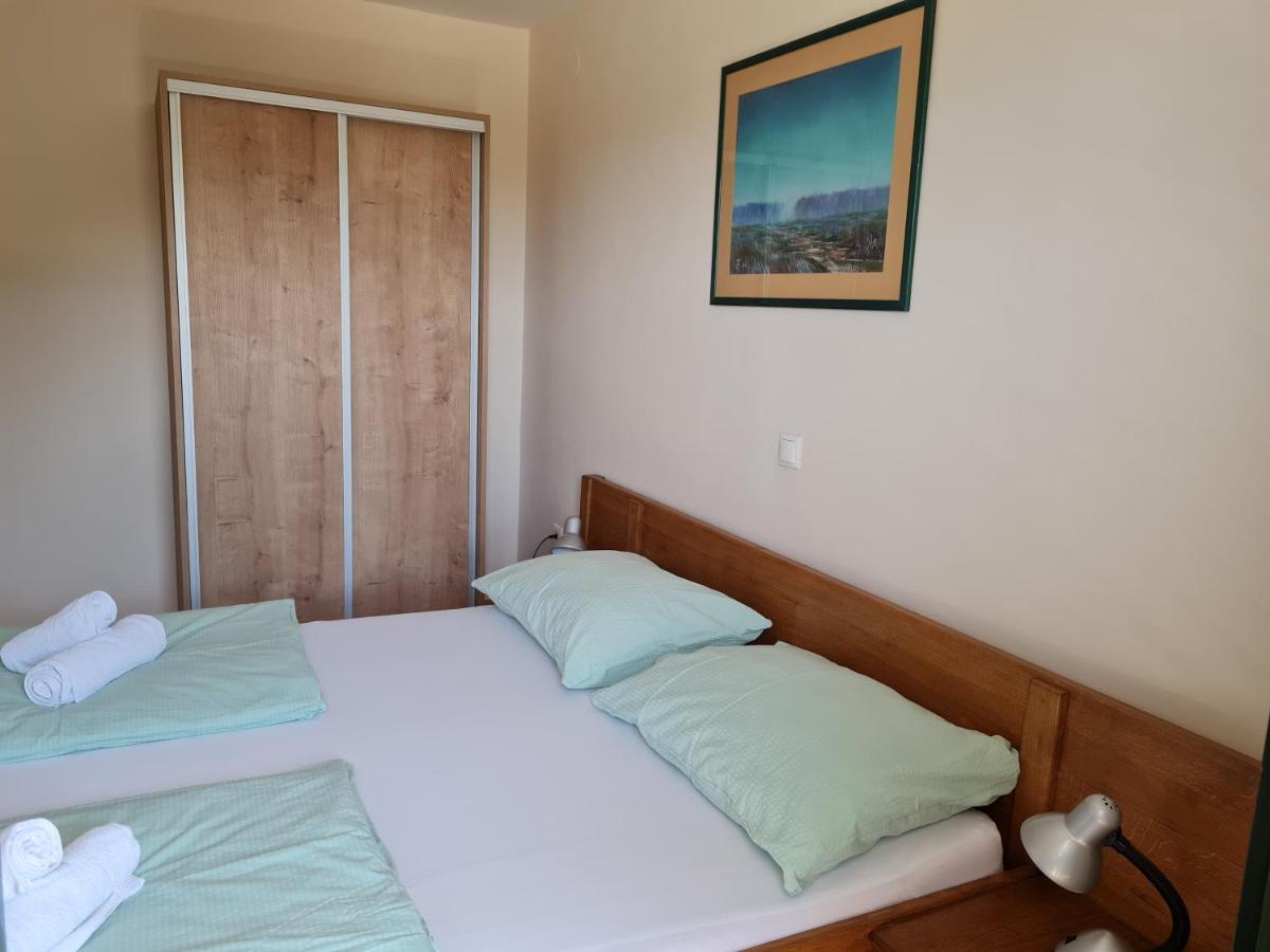 Apartment Lavanda 스타리그라드 파클레니차 외부 사진